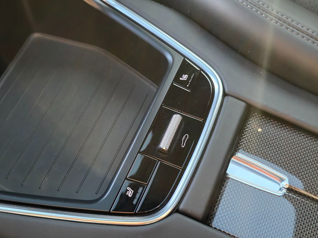 2023 Porsche Panamera