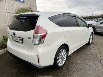 2019 Toyota Prius Alpha