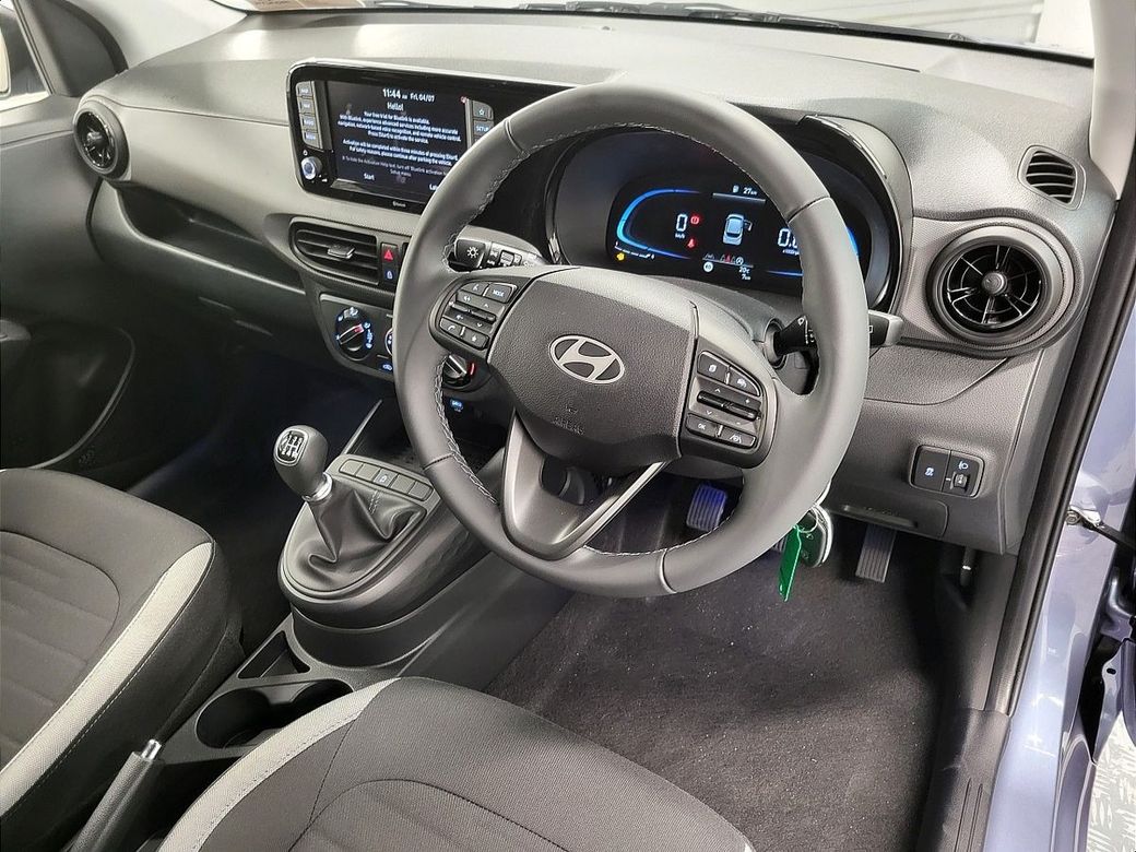 2025 Hyundai i10