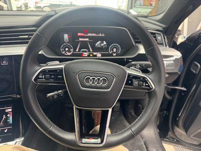 2023 Audi e-tron
