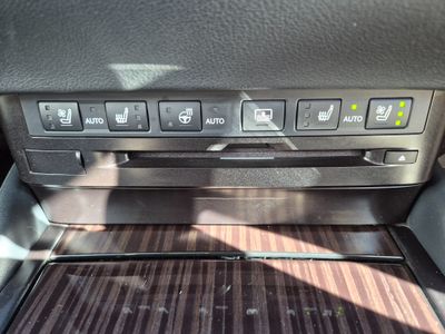 2021 Lexus ES 300h