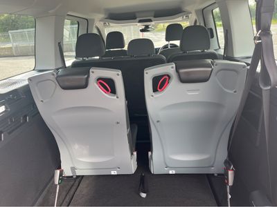 2025 Ford Tourneo Connect