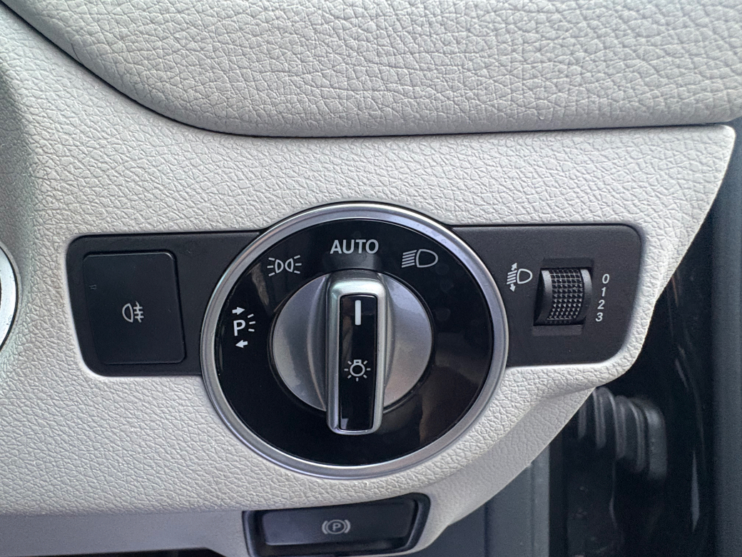 2016 Mercedes-Benz CLA Class