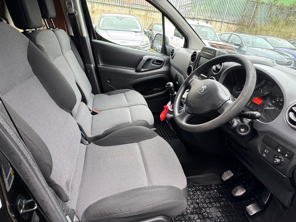 2017 Peugeot Partner