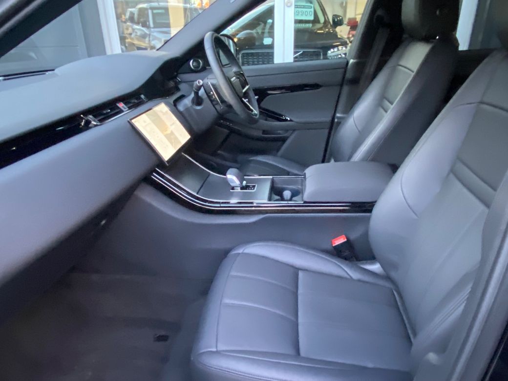 2025 Land Rover Range Rover Evoque