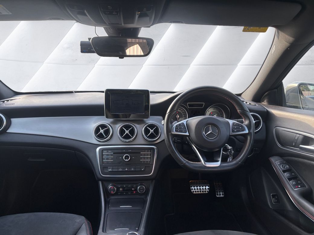 2015 Mercedes-Benz CLA Class