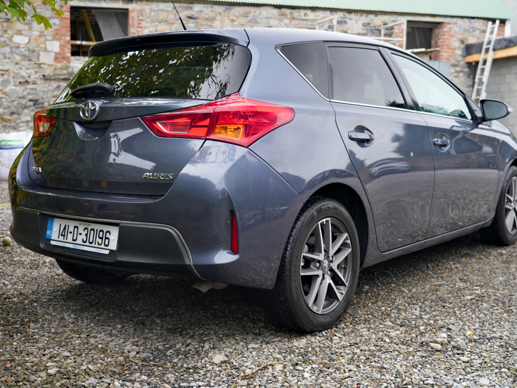 2014 Toyota Auris