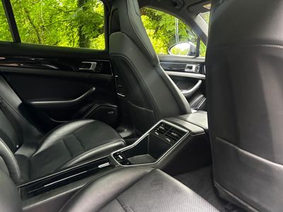 2019 Porsche Panamera