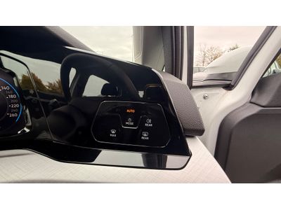 2023 Volkswagen Golf