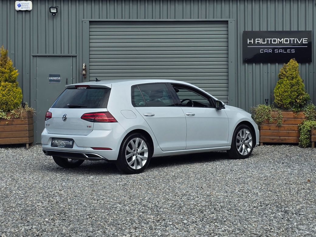 2017 Volkswagen Golf