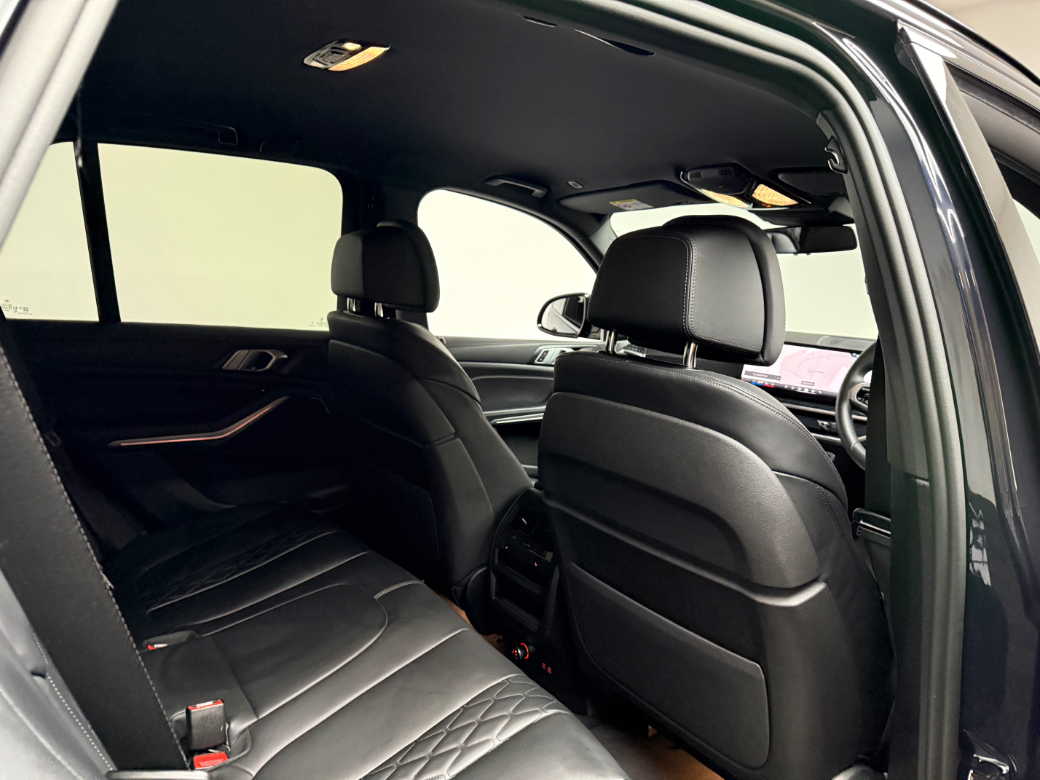 2025 BMW X5