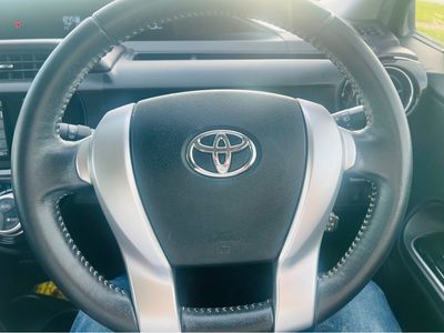 2015 Toyota Aqua
