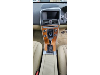 2017 Volvo XC60