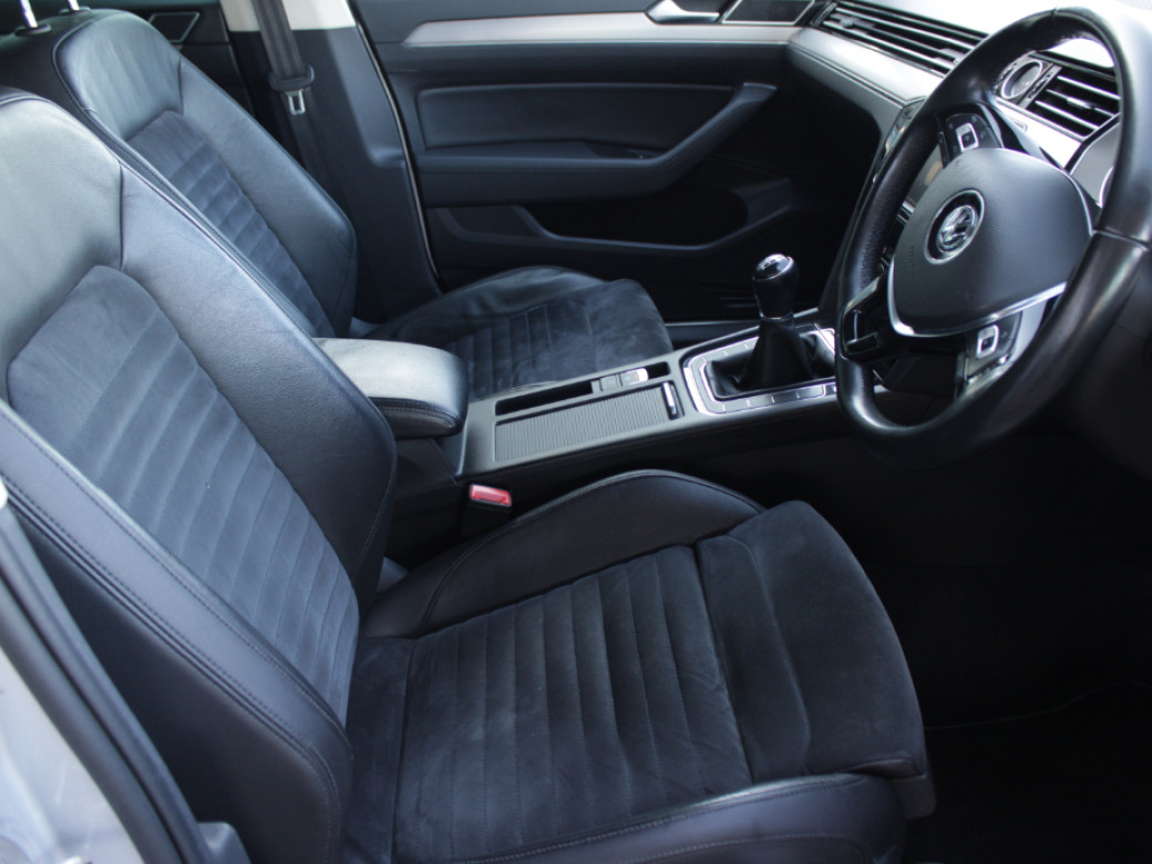 2015 Volkswagen Passat