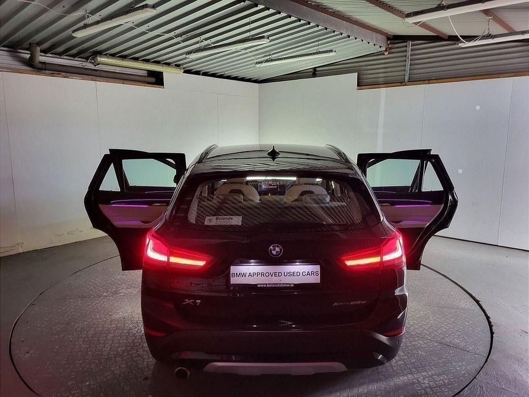 2022 BMW X1