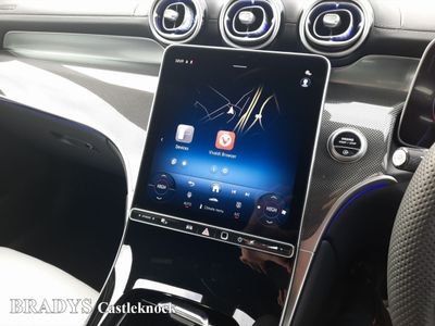 2025 Mercedes-Benz GLC Class