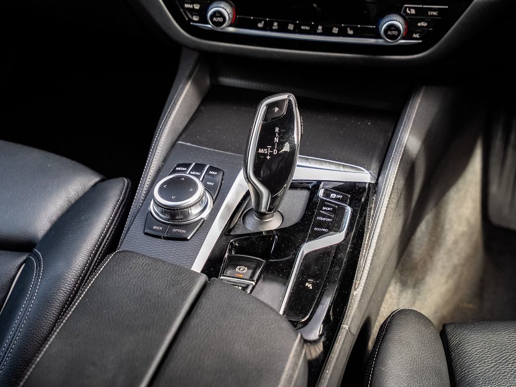 2022 BMW 5 Series