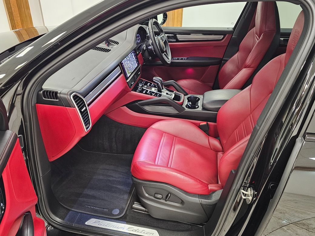 2023 Porsche Cayenne