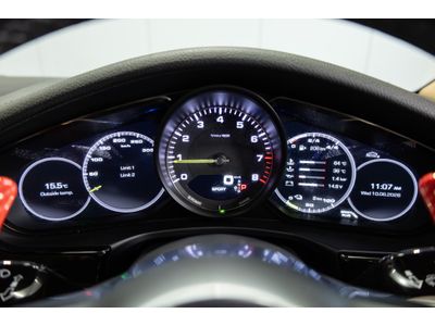 2018 Porsche Panamera