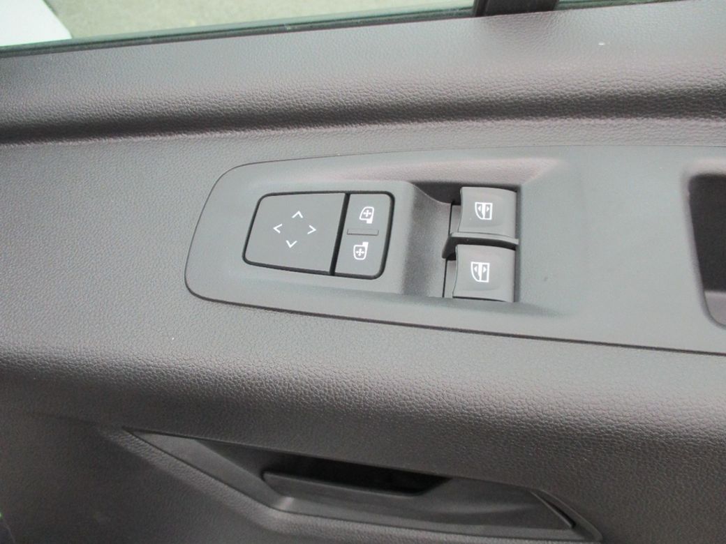 2026 Nissan Interstar
