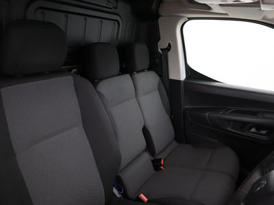 2021 Peugeot Partner