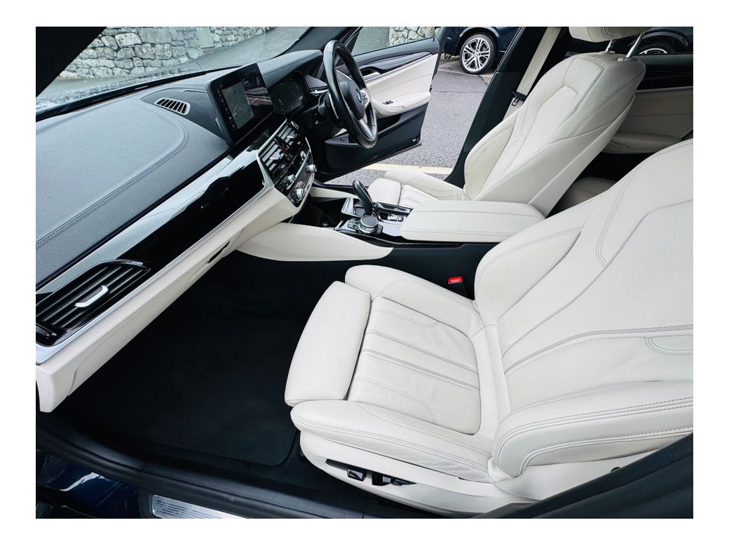 2022 BMW 5 Series