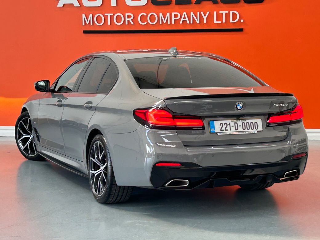 2022 BMW 5 Series