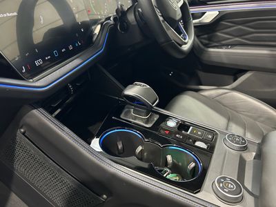 2025 Volkswagen Touareg