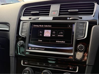 2016 Volkswagen Golf