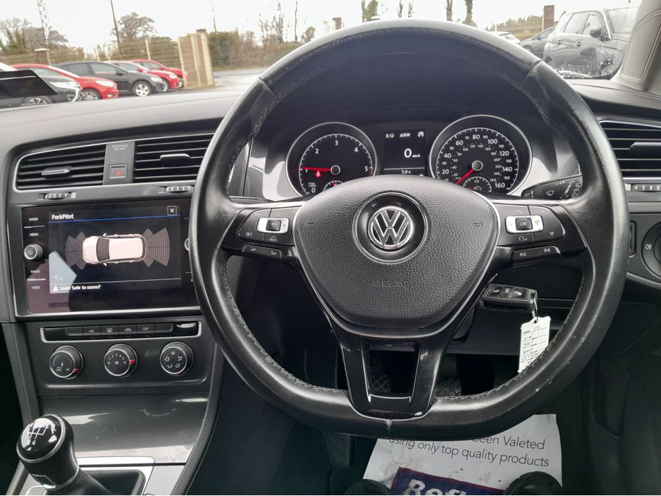 2017 Volkswagen Golf