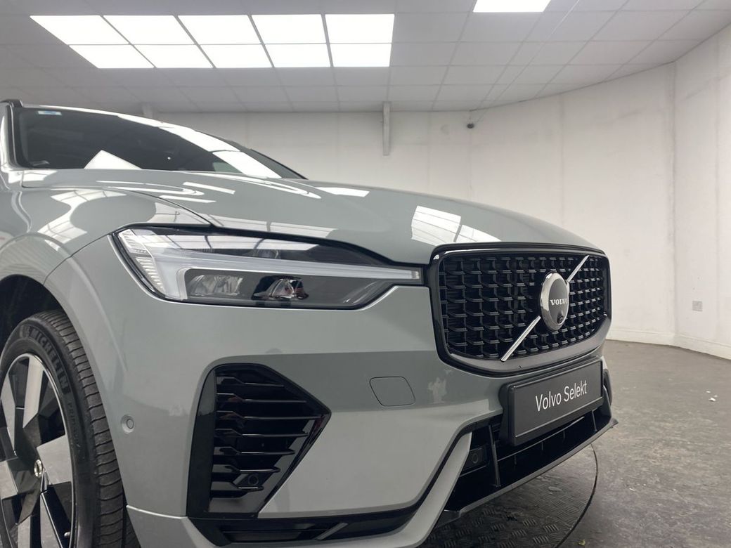 2025 Volvo XC60