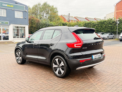 2023 Volvo XC40