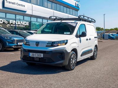 2025 Peugeot Partner
