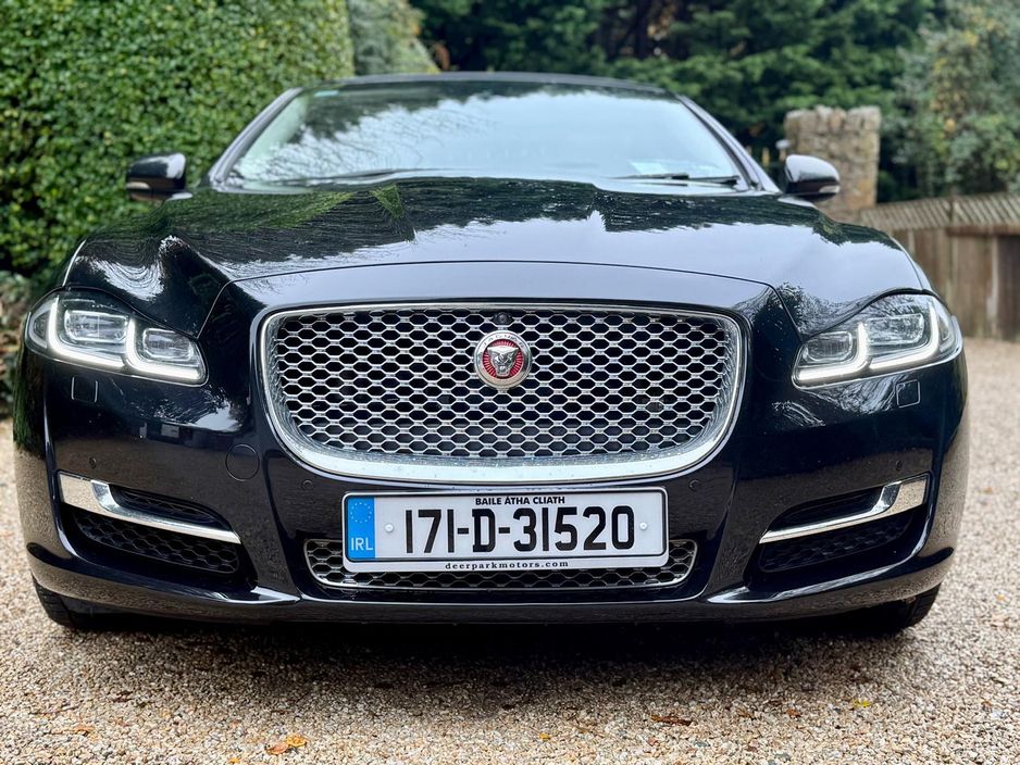 2017 Jaguar XJ
