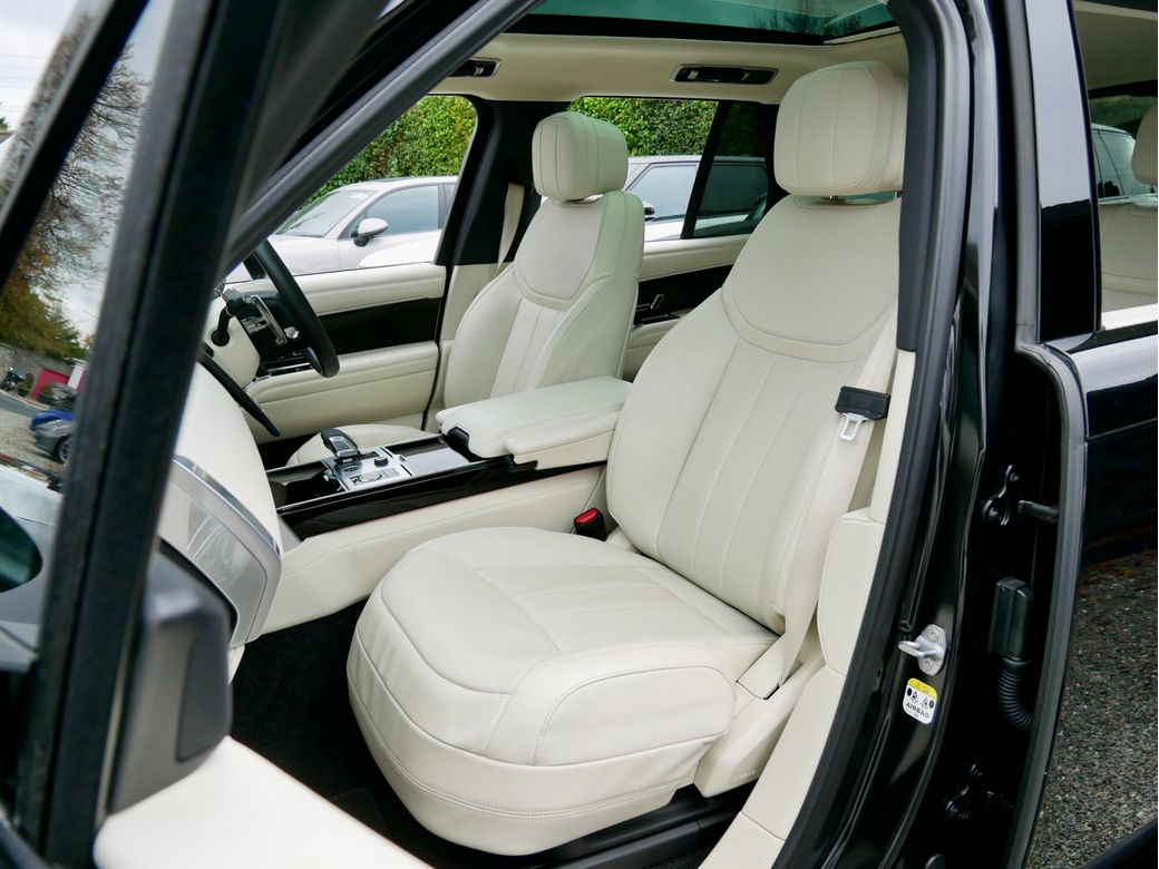 2023 Land Rover Range Rover