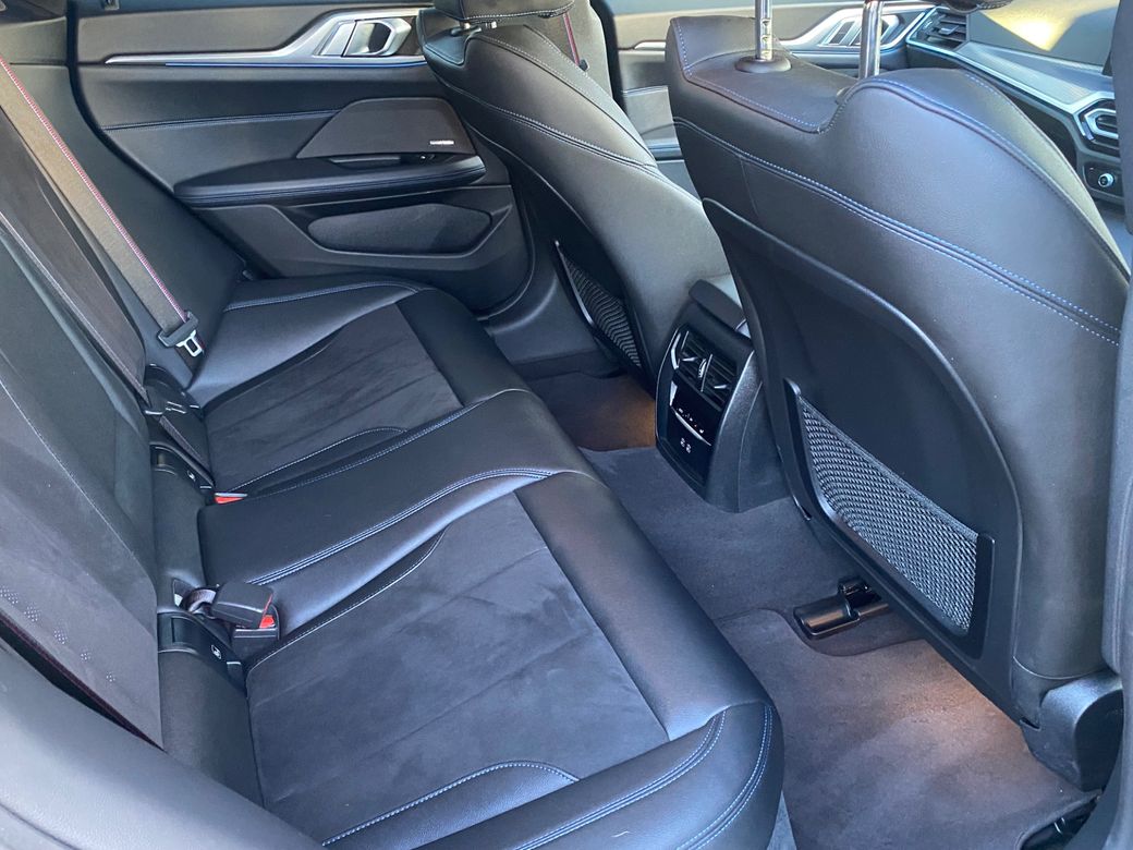 2024 BMW i4