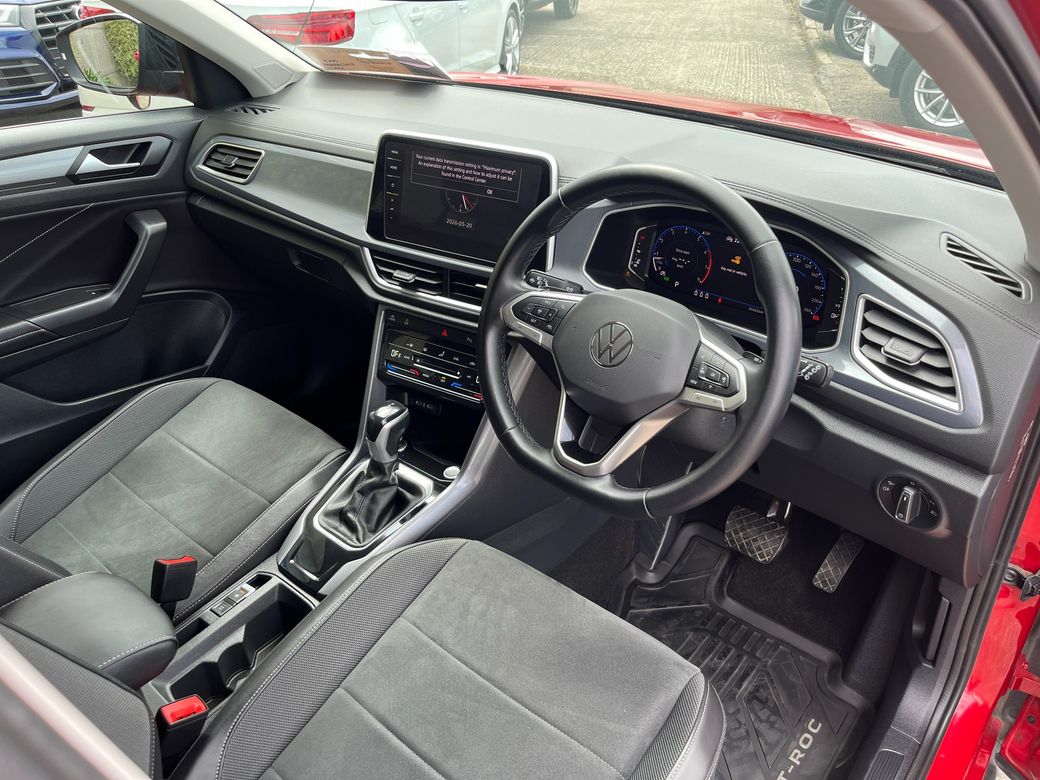 2023 Volkswagen T-Roc
