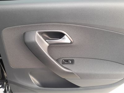 2016 Volkswagen Polo