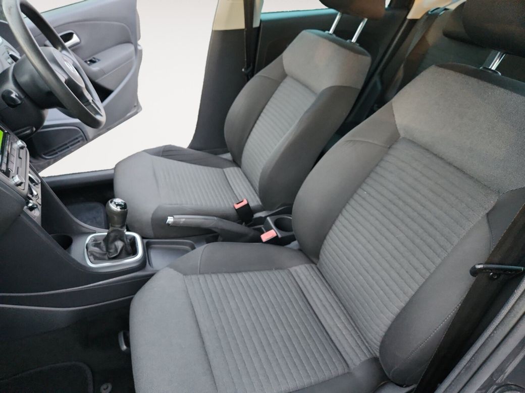 2013 Volkswagen Polo