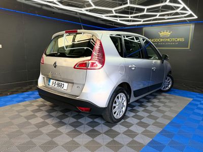 2011 Renault Scenic