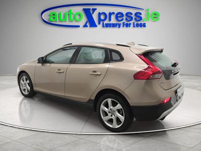 2014 Volvo V40