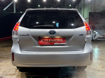 2019 Toyota Prius Alpha