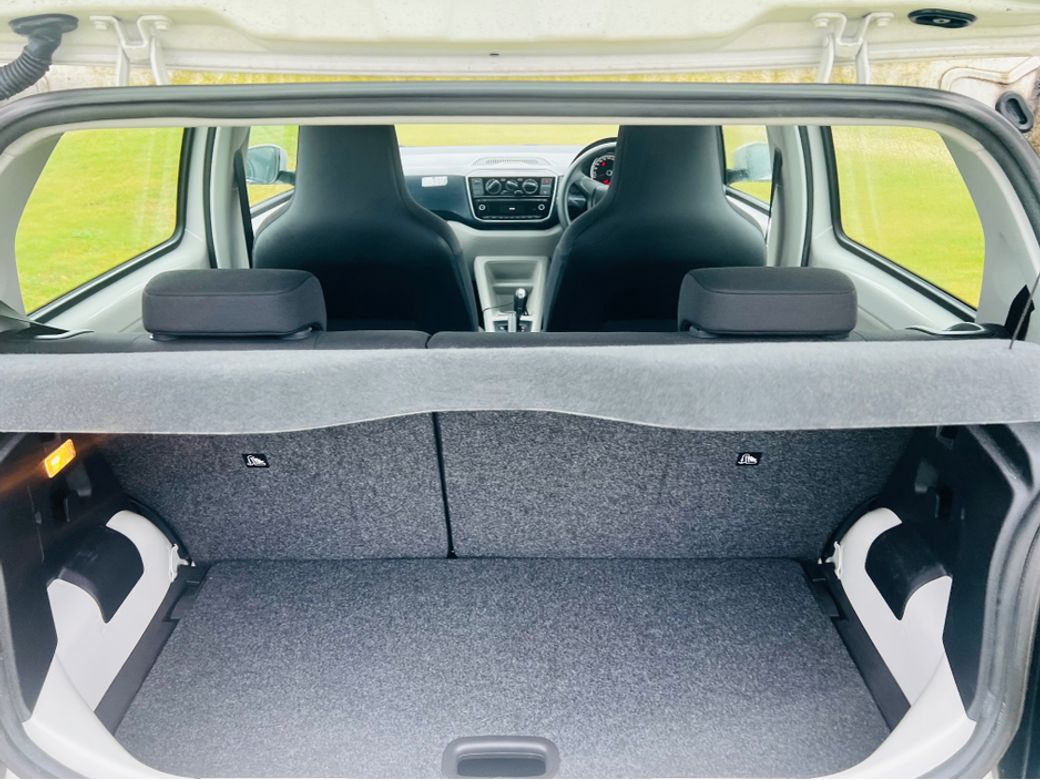 2018 Volkswagen up!