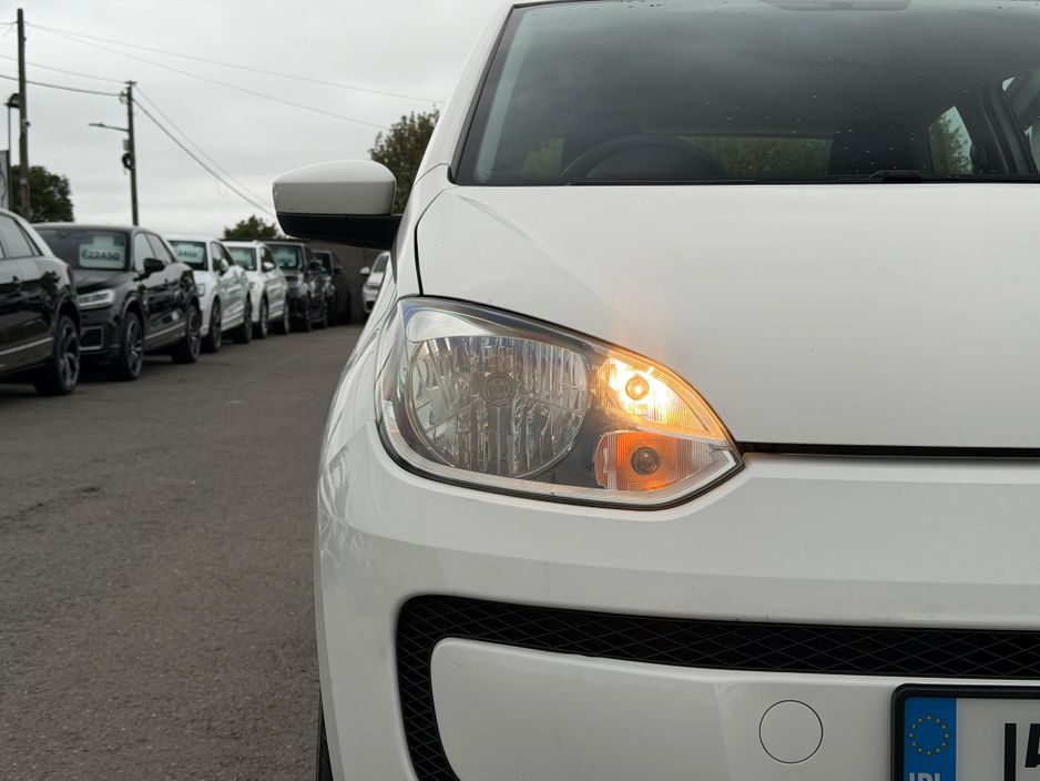 2015 Volkswagen up!