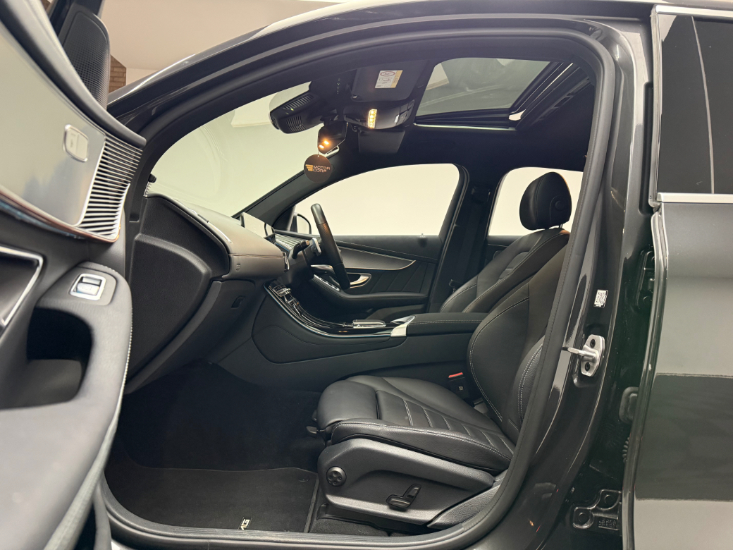 2023 Mercedes-Benz EQC