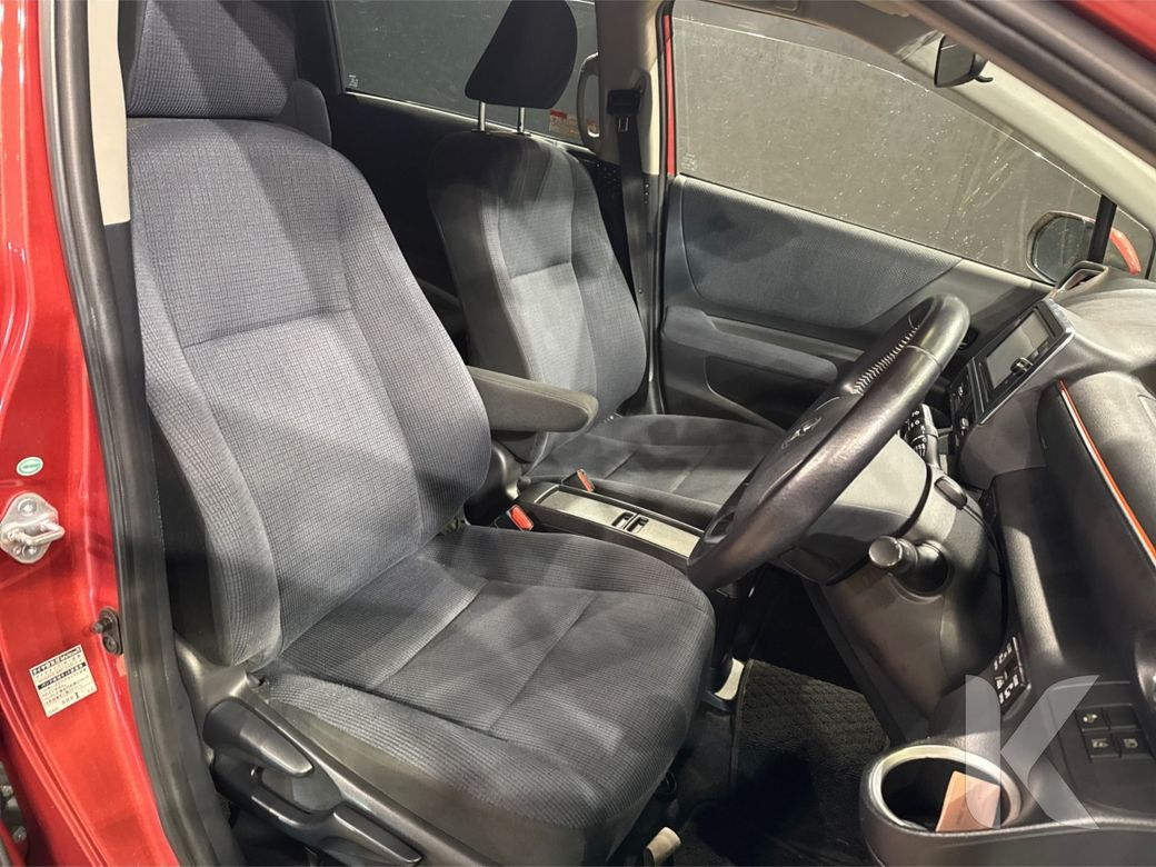 2016 Toyota Sienta