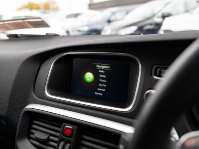 2015 Volvo V40