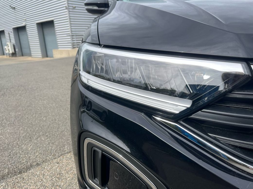 2025 Volkswagen T-Roc