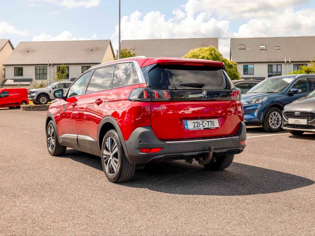 2022 Peugeot 5008