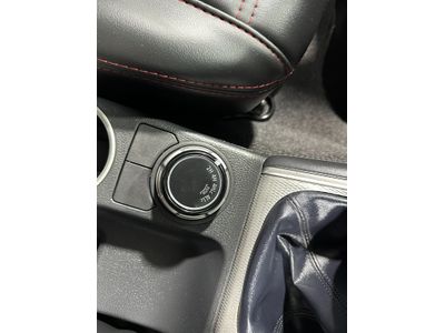 2020 Mitsubishi L200